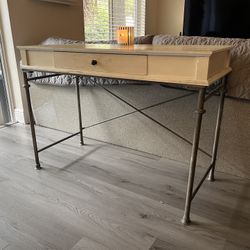 Vanity / Desk 