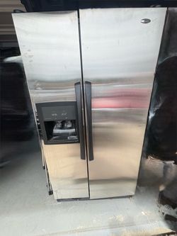 Amana fridge/ freezer