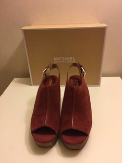 Early Valentine Sale Limited Time Only Size 8.5 Brick