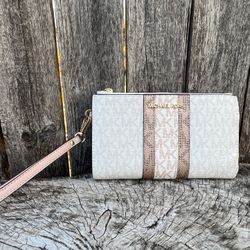 Michael Kors Double Zip Wallet 