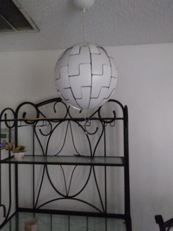 White Chanderlor In Great Condition 