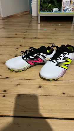 New Soccer cleats - Size 11 - FG - New Balance Tekela Pro Low Laced FG V4+
