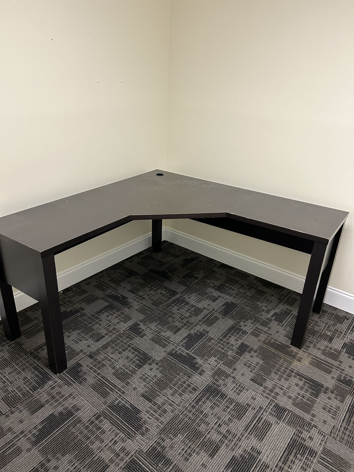 L Shape Black Corner Desk