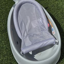 Skip Hop Baby Bathtub With Flexible Insert 