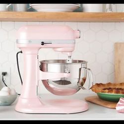 KitchenAid Professional 600 Mixer for Sale in Miami, FL - OfferUp