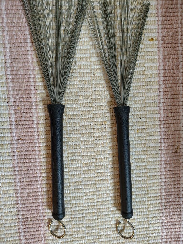 Pair Retractable Wire Drum Brushes