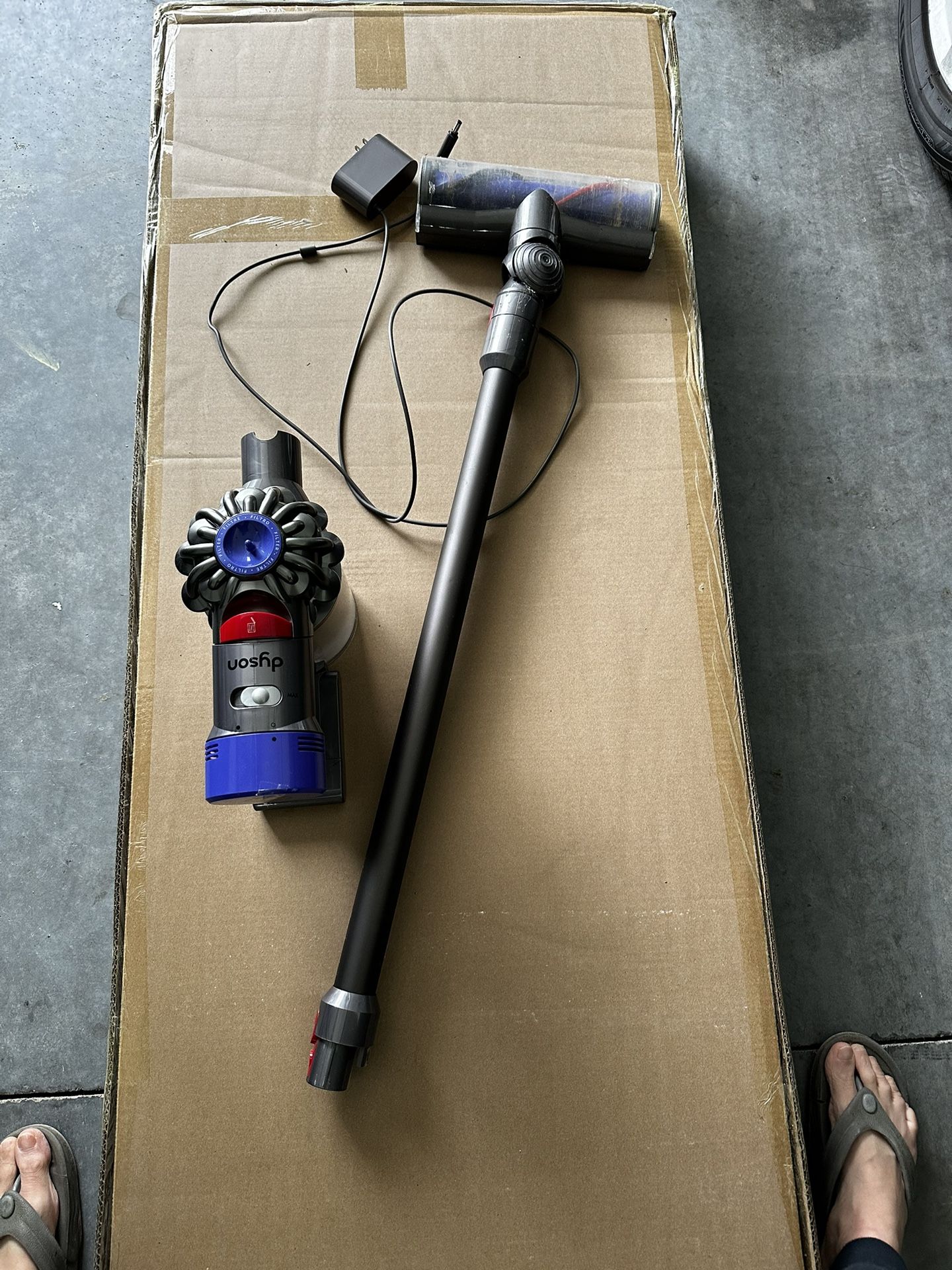 Dyson V7 Vacuum Cleaner