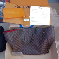 AUTHENTIC LV Purse for Sale in Salinas, CA - OfferUp