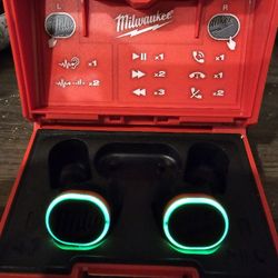 Milwaukee Jobsite Ear Buds 