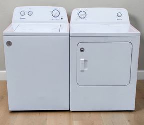 AMANA WASHER AND DRYER SET WASHING MACHINE GAS DRYER LIKE NEW