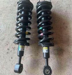 2022-2024 Toyota Tundra Front Shocks Assembly Oem