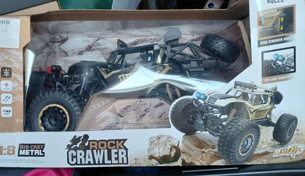 Metal Mega Crawler 1:8