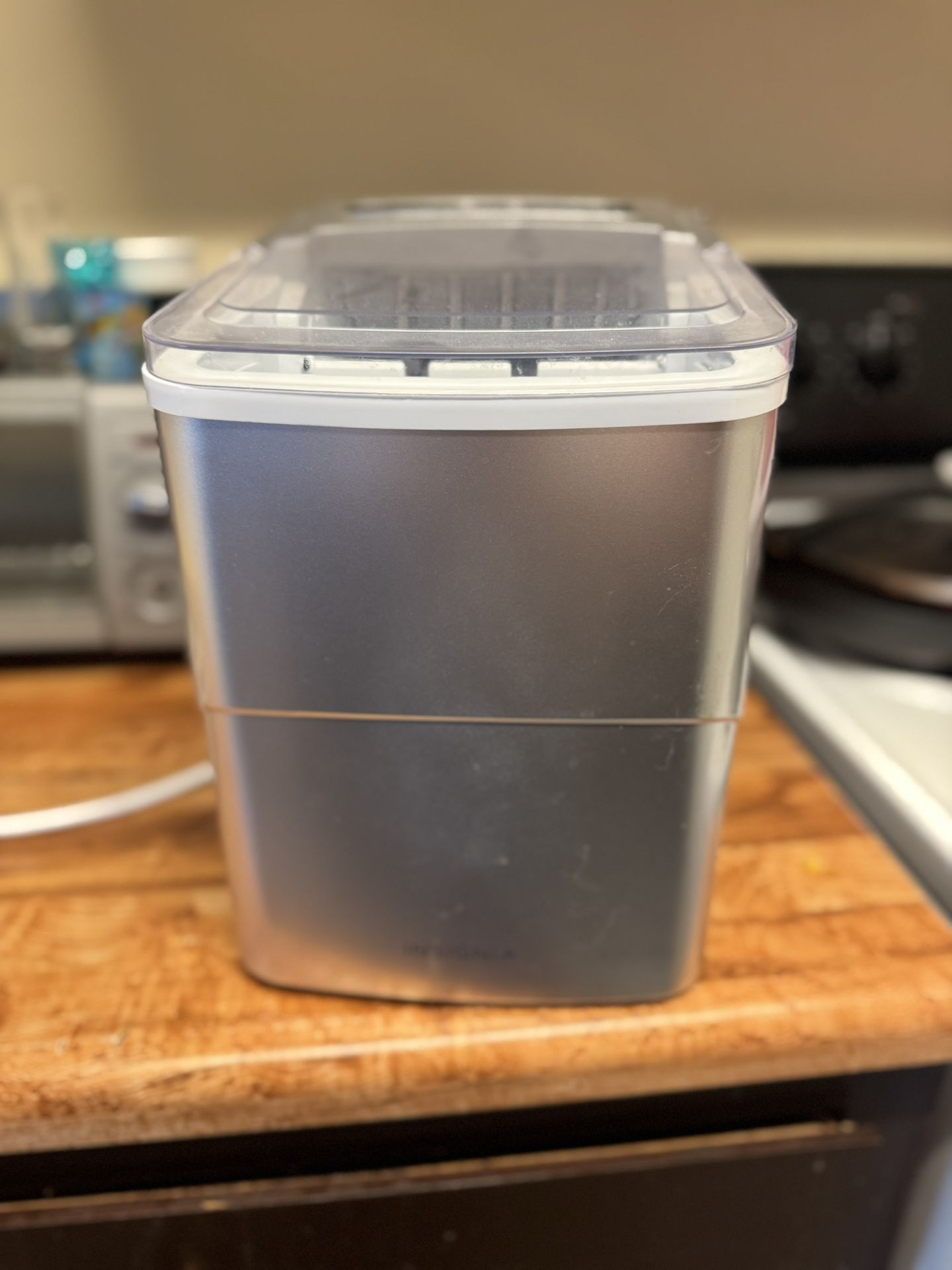 Ice machine