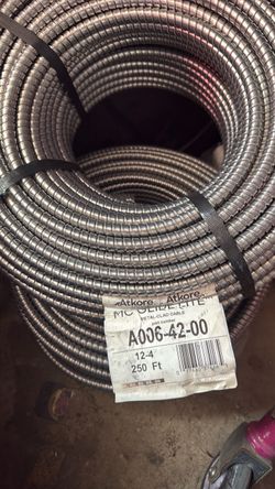 Cable 12/4 250 Ft
