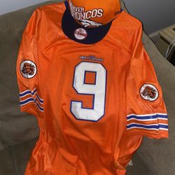 9 Bobby Boucher The Waterboy Adam Sandler Movie Mud Dogs Bourbon Bowl Stitched Football Jersey & Denver Broncos Snapback