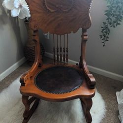 *** Beautiful Rocking Chair***