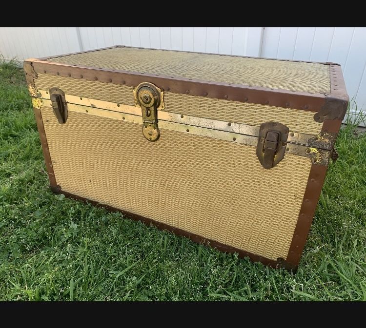 Vintage Wicker Storage Trunk Chest, Cedar Lined, Metal Framed