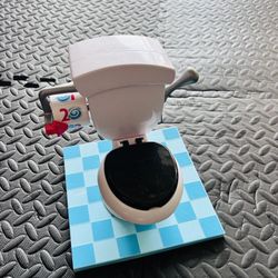 Toys Bundles (Hasbro Games Toilet Trouble And More)$2