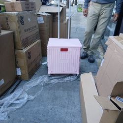 Mini Pull Cart With Lid