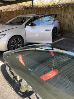 Replace The Windshield Nissan Altima 2019-2022