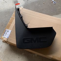 Splash Guard For GMC  Oem