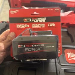 Milwaukee Battery Forged 8.0 