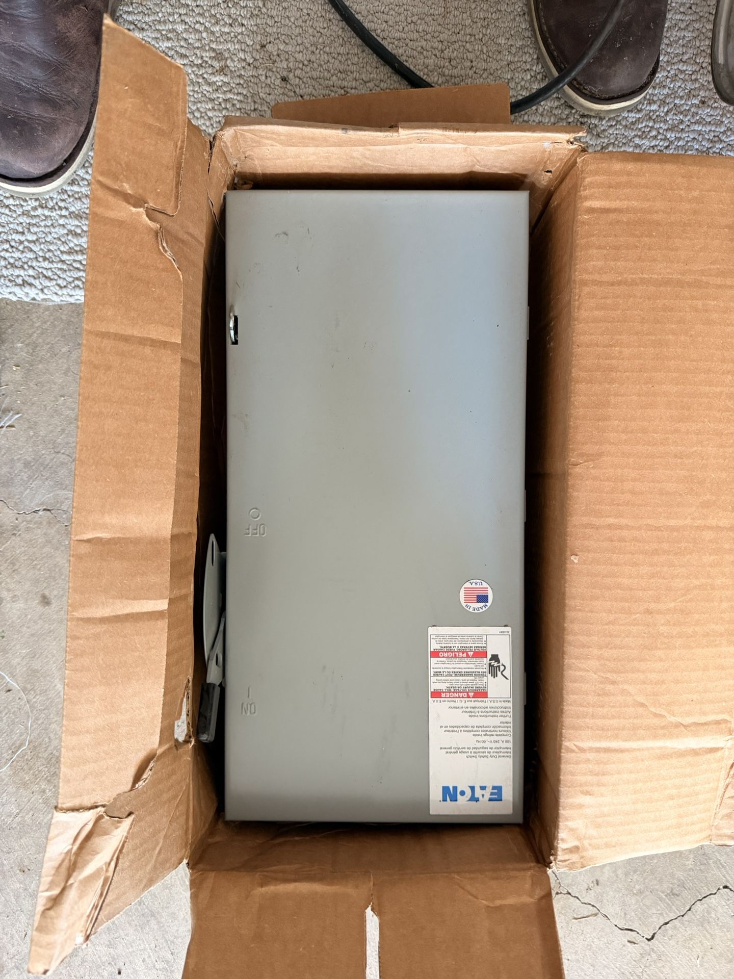 Safety Switch, 100A, 2P, 240V,