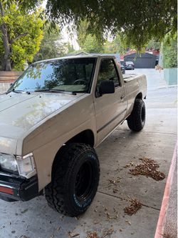 1986 Nissan Pickup