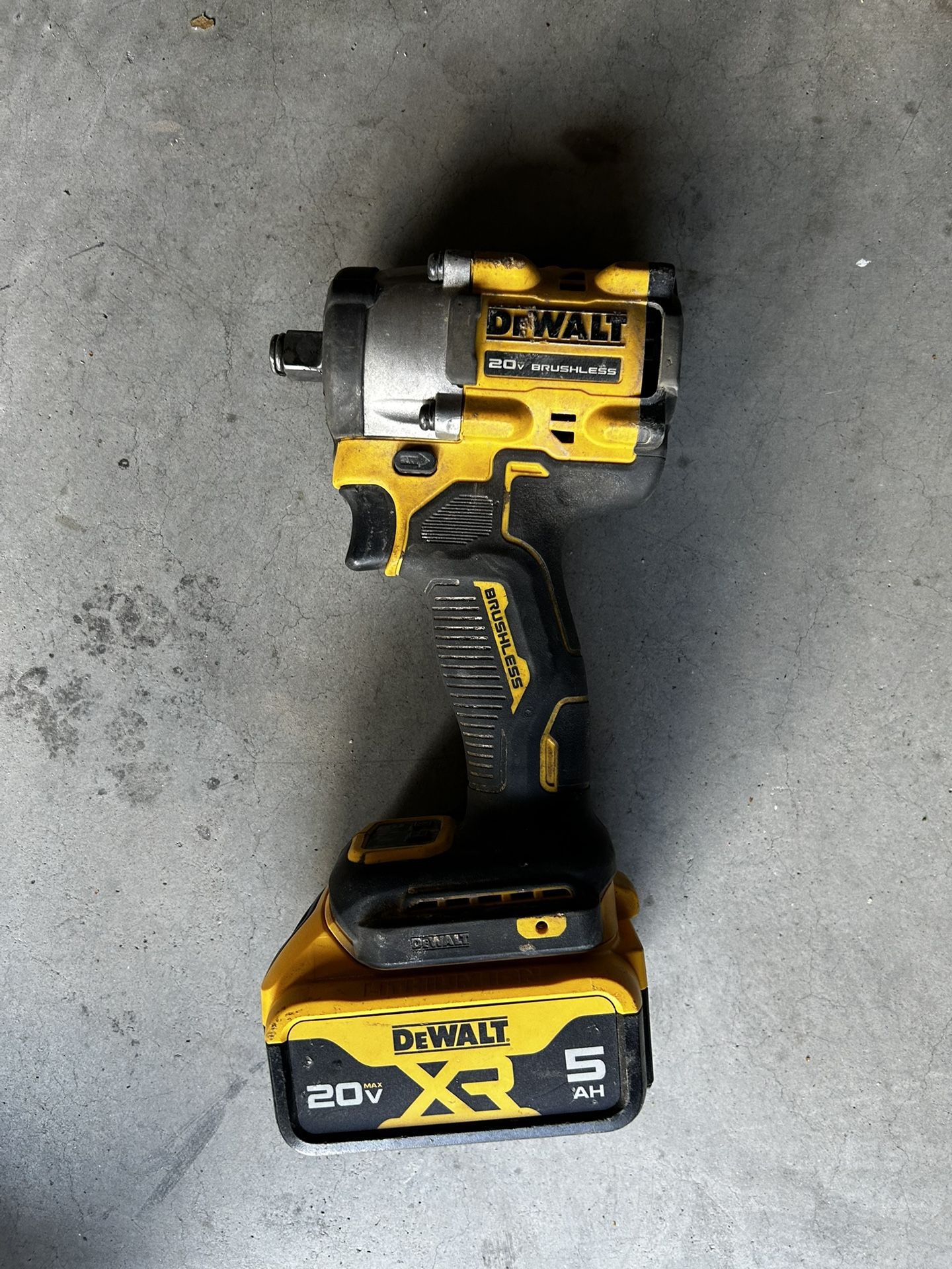 Dewalt 1/2 Impact Wrench