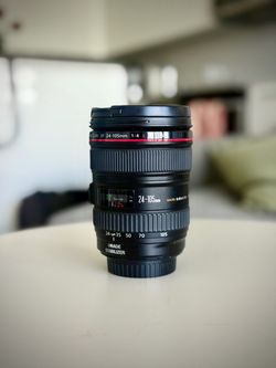 Canon EF 24-105mm f/4L IS USM Lens