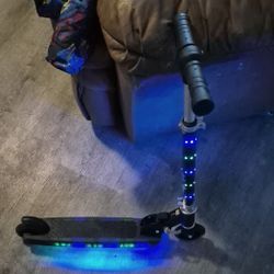 Mini Light Up Kids Scooter