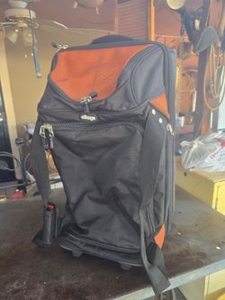 Rolling canvas bag
