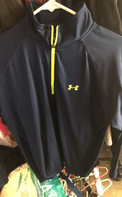 Under Armour pullover