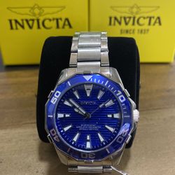 Brand New Invicta Blue Dial Stainless Steel Watch!!!