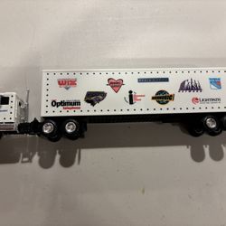 Toy Tractor Trailer 1/43 Scale 