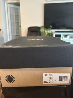 Ugg Neumel Brand New