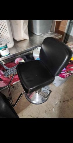 Barber Chairs 