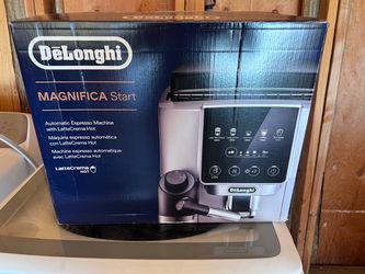Delonghi Magnifica Start Automatic Esspresso Machine
