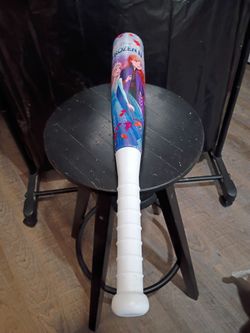 Disney Frozen 11 Foam or Plastic Toy Baseball Bat.
