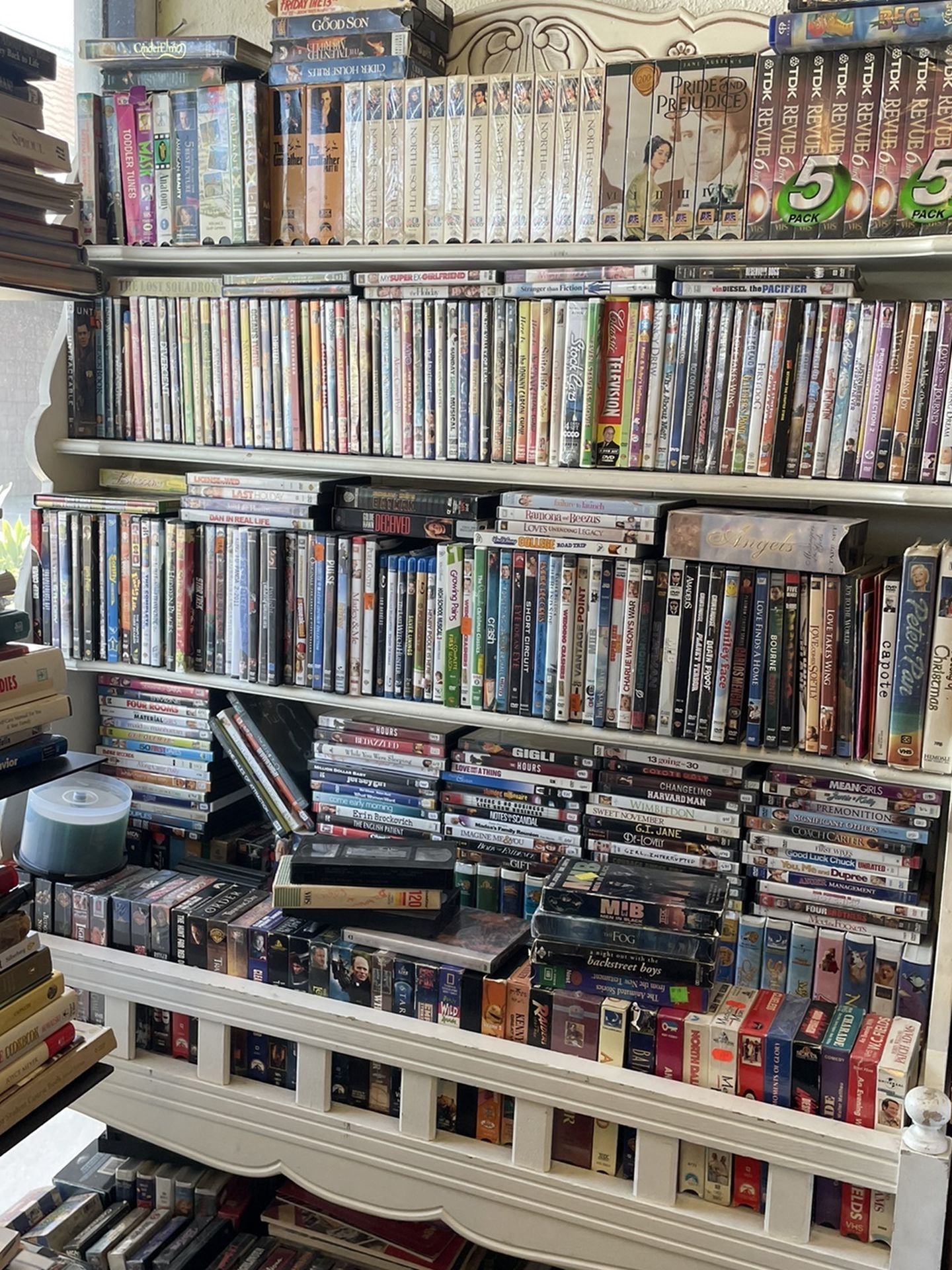 DVD, VHS, Records