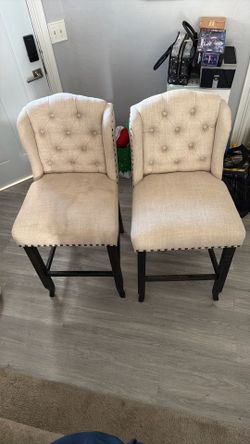 very nice tall chairs 