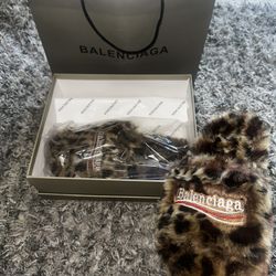 Balenciaga slides