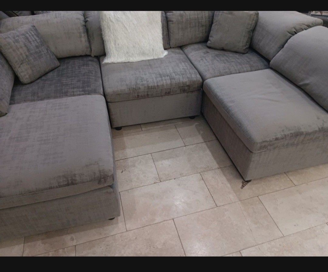 *Now Available!!!*---Floating Lima Gray Fabric Sectional Sofa W/Ottoman---Only $999!!!---Delivery And Financing😎