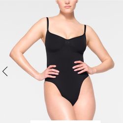 Skims Thong Bodysuit 