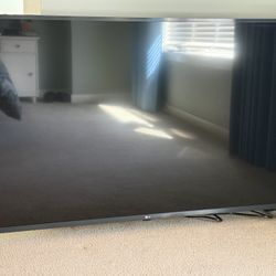 LG 55” Smart TV (55UN7300AUD) – 4K UHD – Great Condition