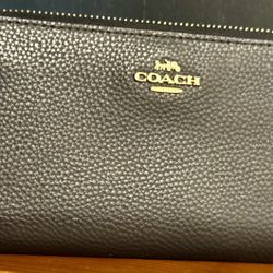 COACH BLACK LEATHER WALLET