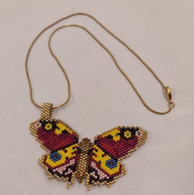 LARGE SIZE BUTTERFLY BRAIDED PENDANT NECKLACE ♥️ PRICE HAS BEEN REDUCED!!