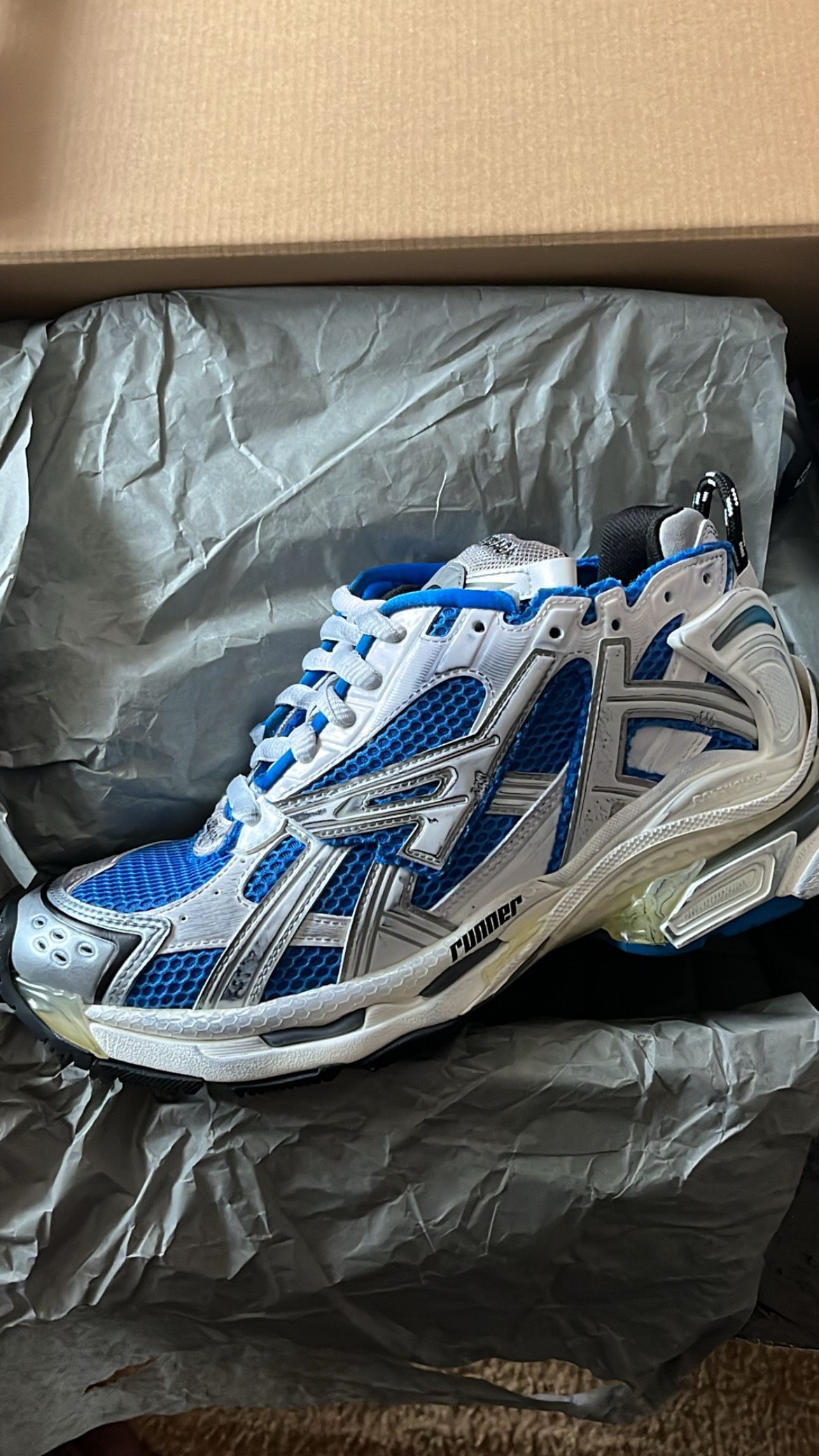 Balencicga Runner