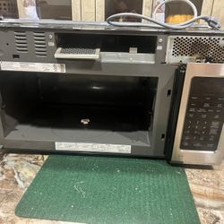 LG Microwave 
