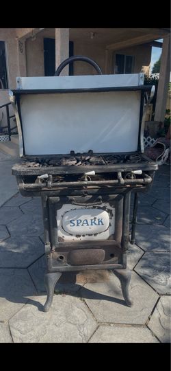 Antique stove from 1(contact info removed)